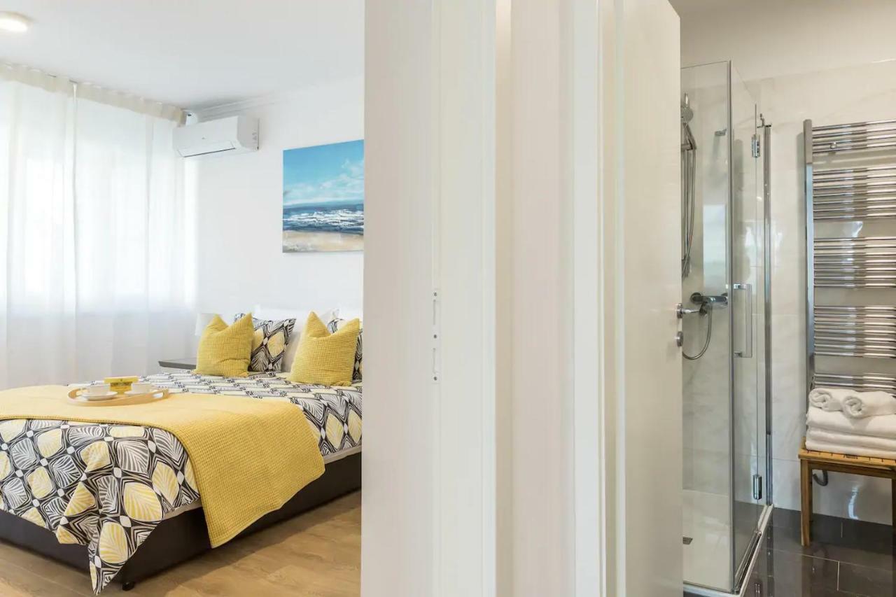 Relax & Recharge Sea View Apartment สปลิท ภายนอก รูปภาพ